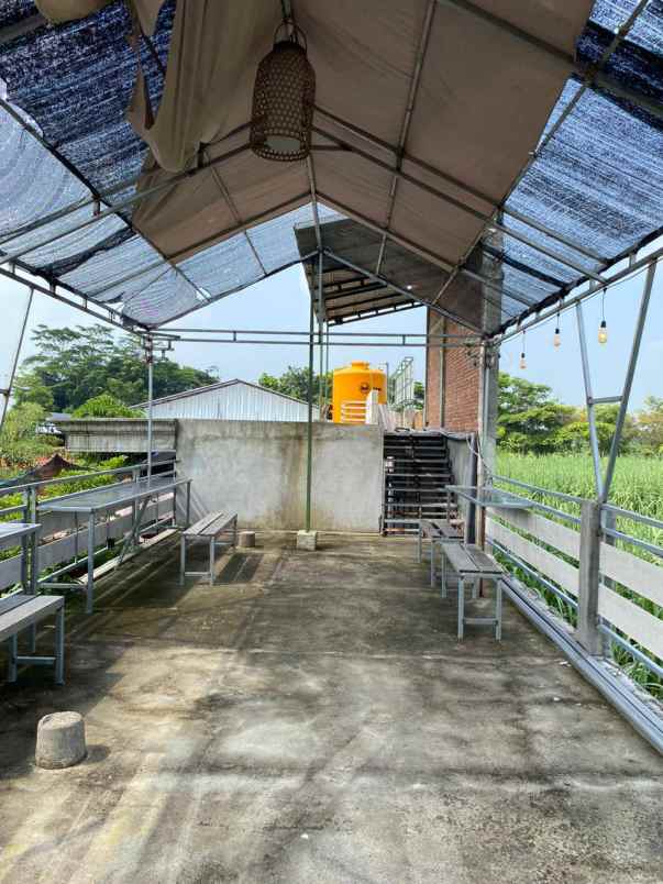 dijual rumah di nganjuk