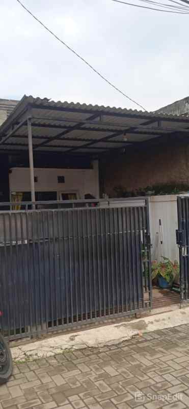 dijual rumah district orange residence