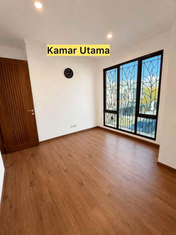 dijual rumah duren sawit