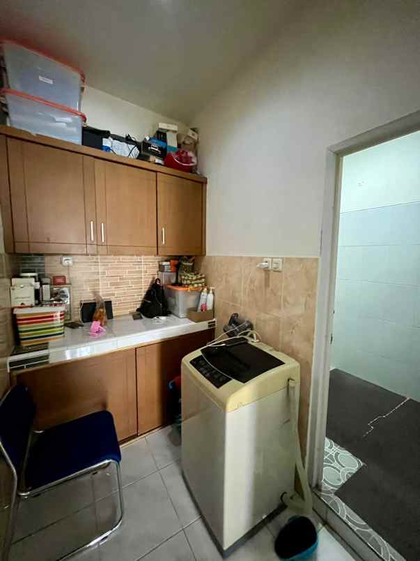 dijual rumah duren sawit
