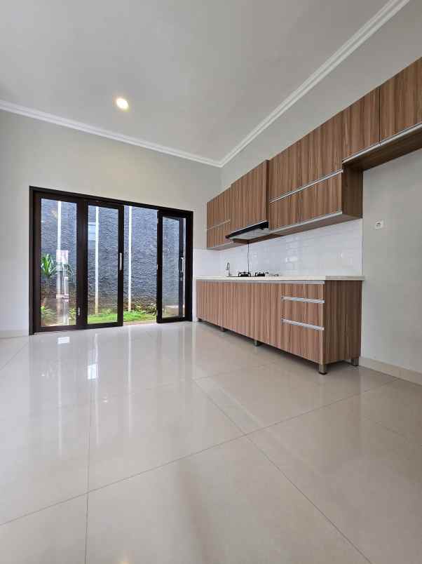 dijual rumah duren sawit jaktim