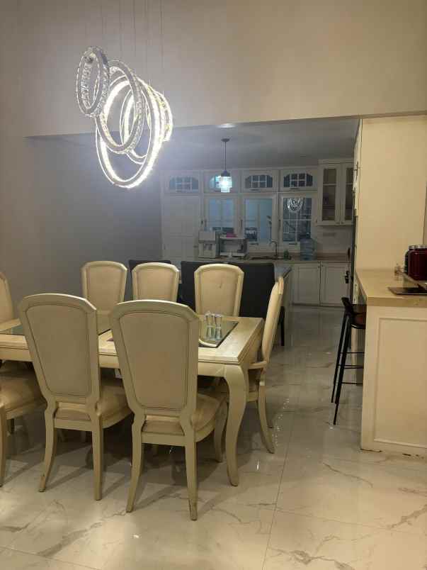 dijual rumah gaharu cilandak jakarta