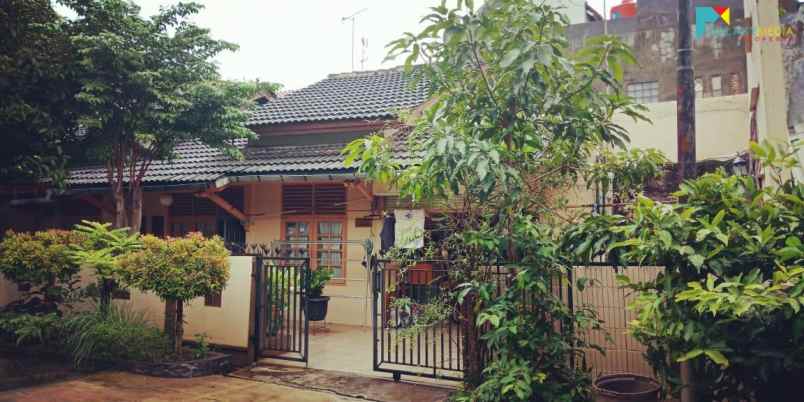 dijual rumah galaxy pekayon bekasi