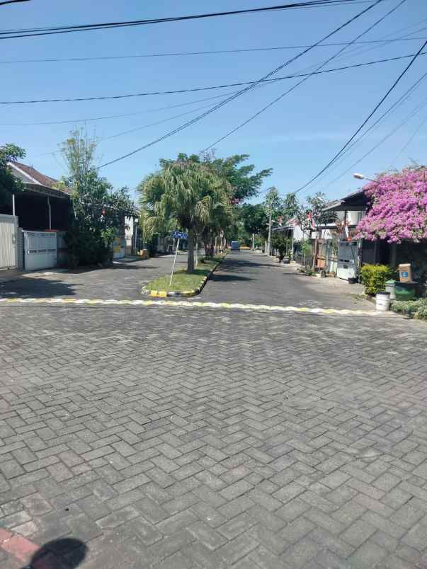 dijual rumah gardenia city sidoarjo