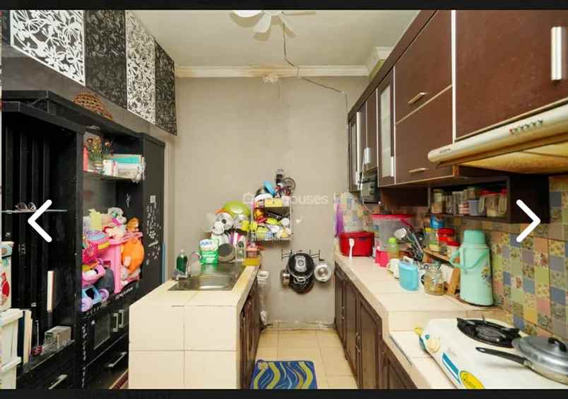 dijual rumah graha kalimas