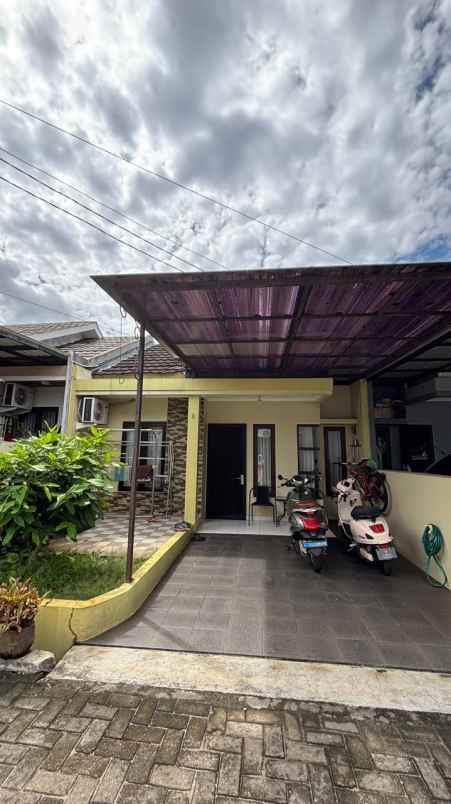 dijual rumah graha mutiara 2