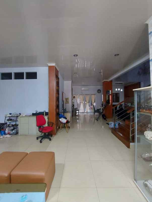 dijual rumah grand wisata cluster
