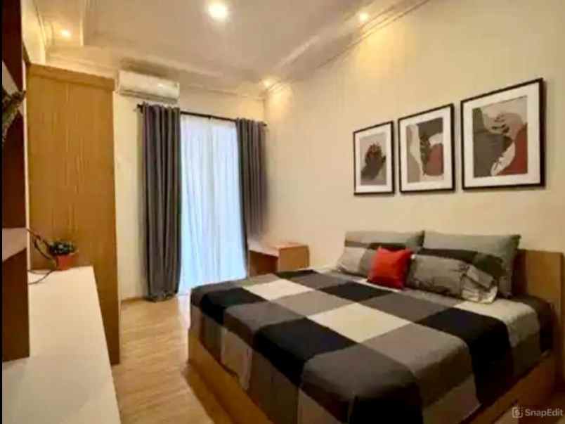 dijual rumah griya asri