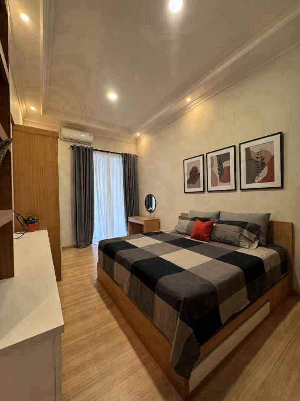 dijual rumah griya asri