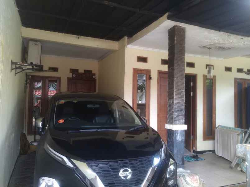 dijual rumah griya bintara indah bekasi