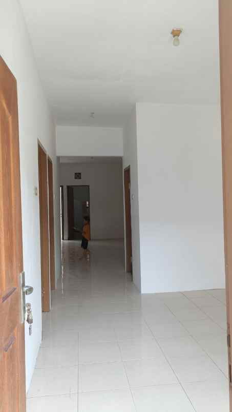 dijual rumah griya permata gedangan