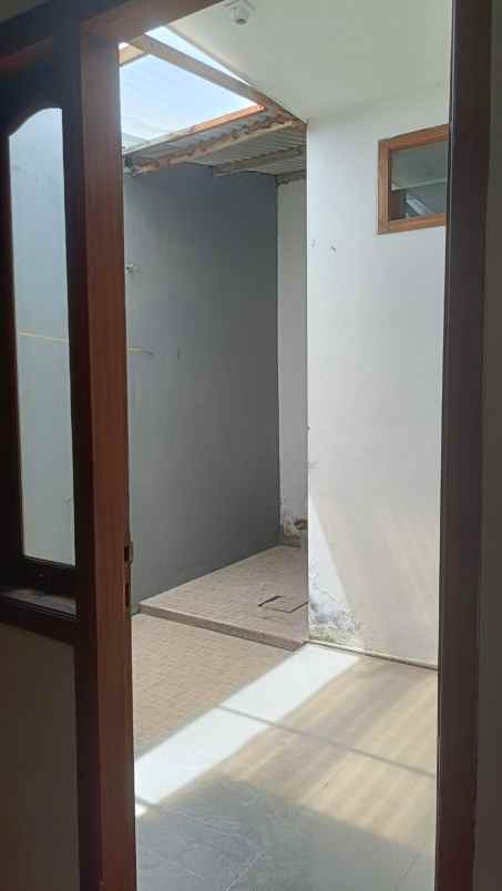 dijual rumah griya permata gedangan