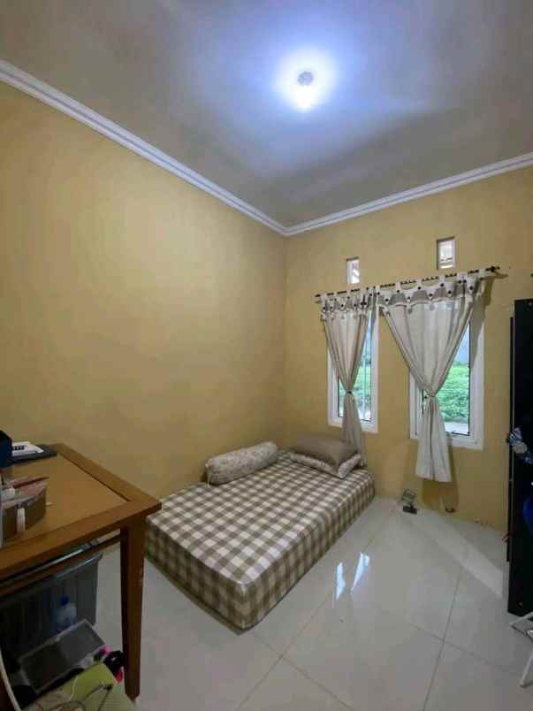 dijual rumah griya tembalang sejahtera