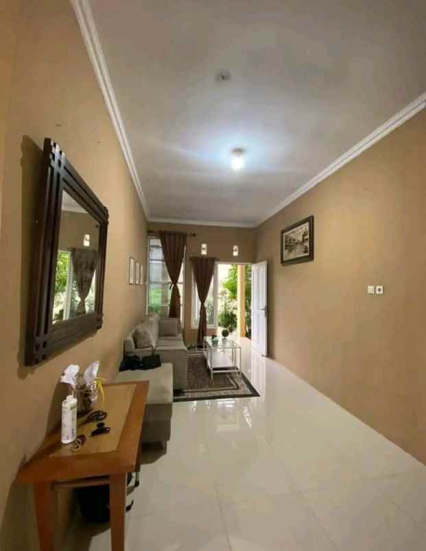 dijual rumah griya tembalang sejahtera