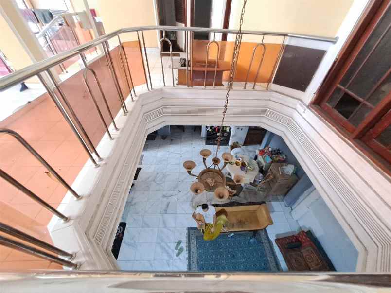 dijual rumah grogol tomang jakarta