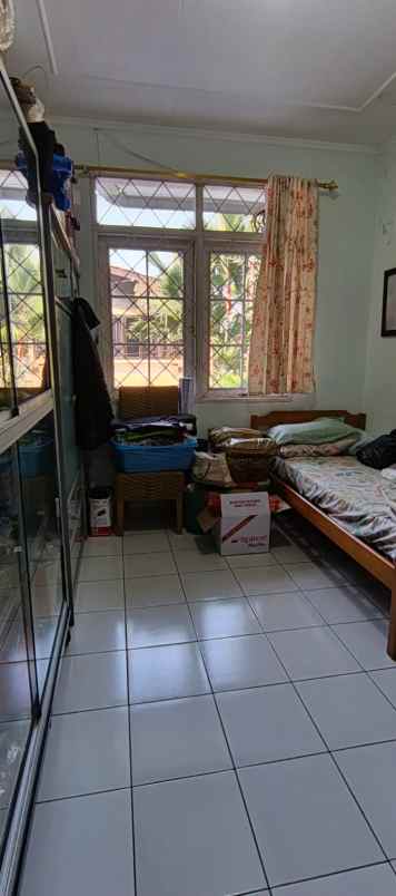 dijual rumah gunung batu