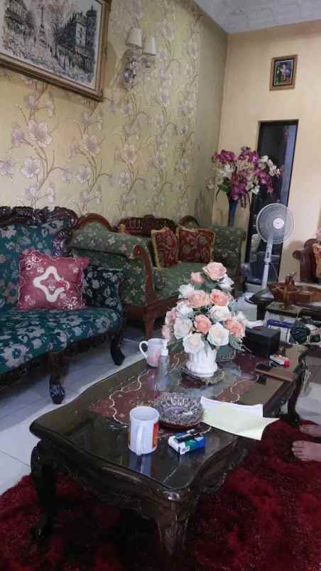dijual rumah harapan indah cluster aralia