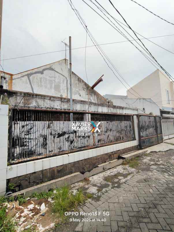 dijual rumah hitung tanah di karangempat tambaksari