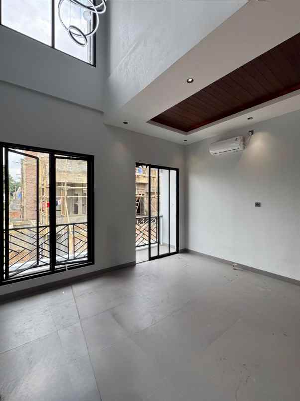 dijual rumah jagakarsa jaksel