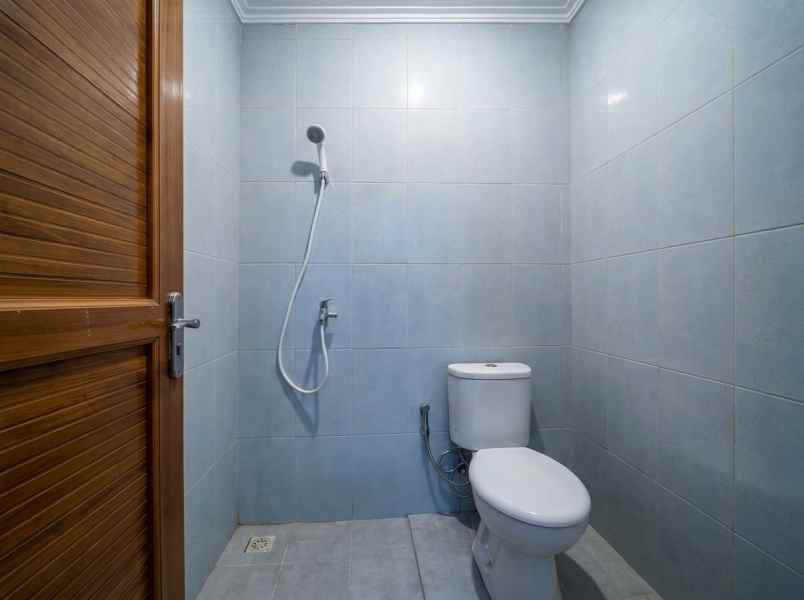 dijual rumah jalan babengket cihideung