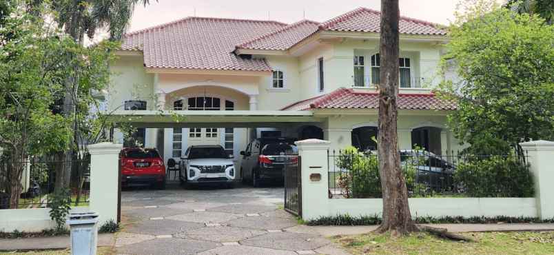 dijual rumah jalan boulevard palem raya
