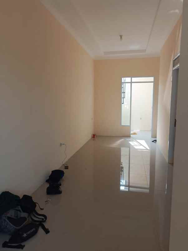 dijual rumah jalan cibiru hilir