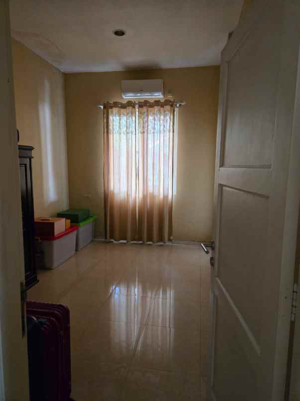 dijual rumah jalan galaxy bumi permai