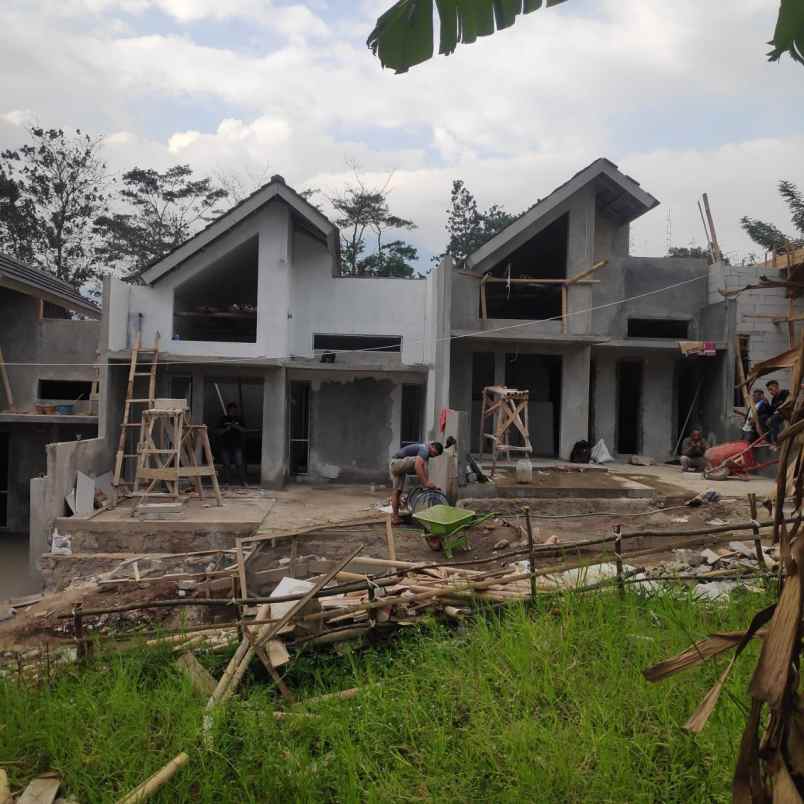 dijual rumah jalan palasari desa