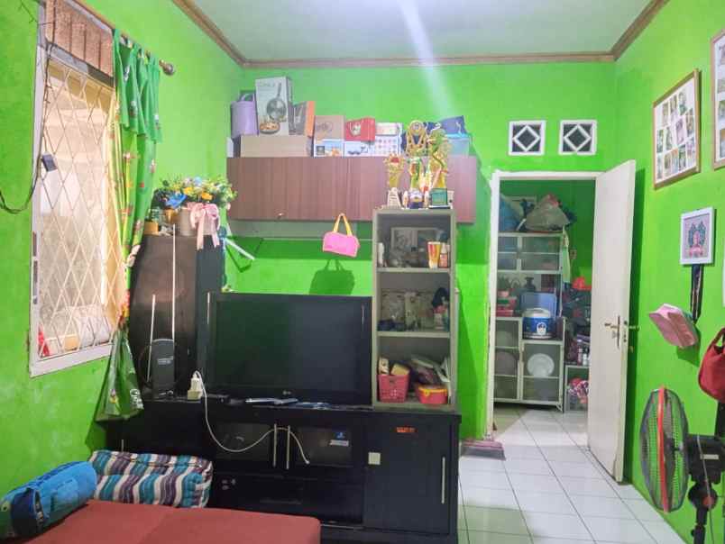 dijual rumah jalan pramuka