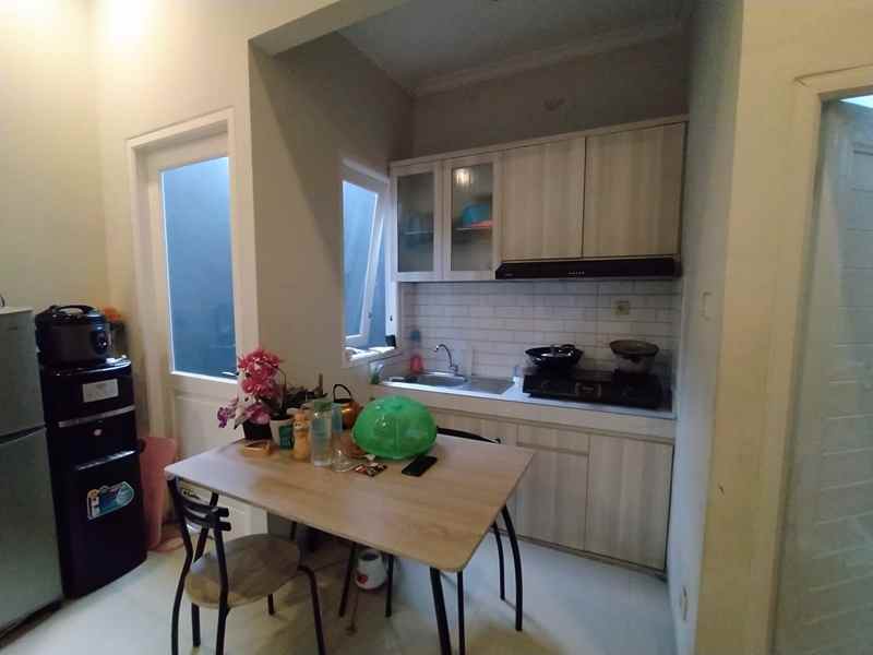dijual rumah jalan raden sanim tanah