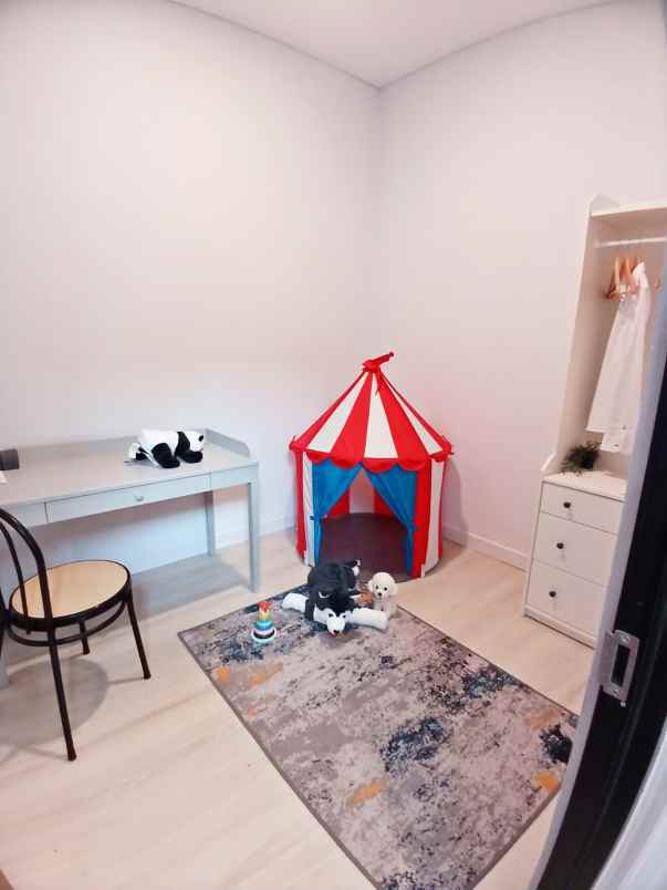 dijual rumah jalan raya babelan kebalen