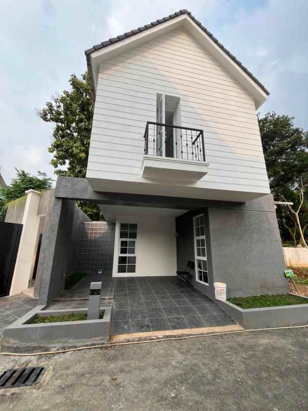 dijual rumah jalan raya cinere limo