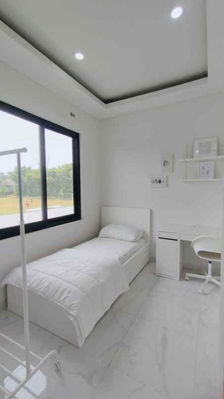 dijual rumah jalan raya lengkong wetan