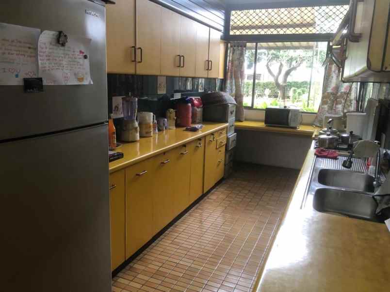 dijual rumah jalan raya moh kahfi jagakarsa