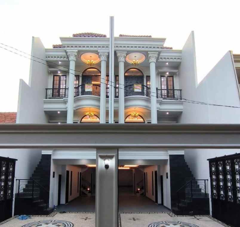 dijual rumah jalan raya pejaten