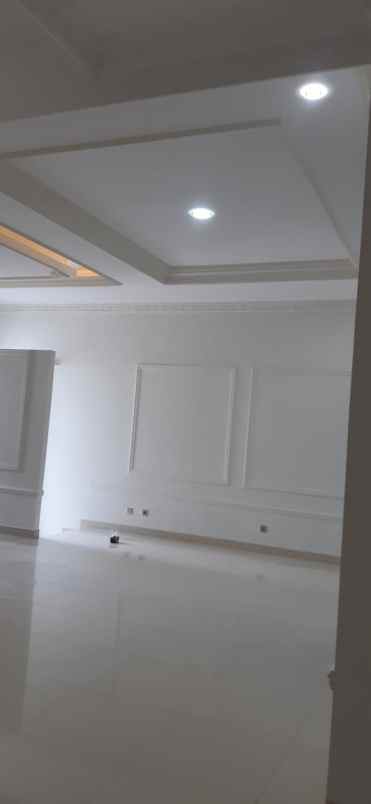 dijual rumah jalan sadar raya