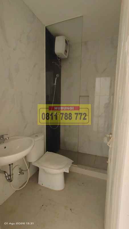 dijual rumah jalan yusuf singadekane