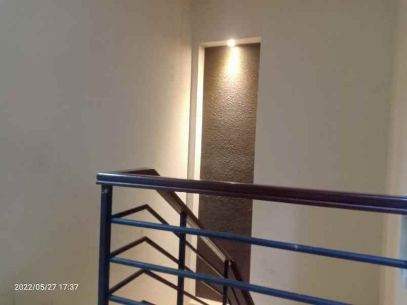 dijual rumah jatibening baru bekasi