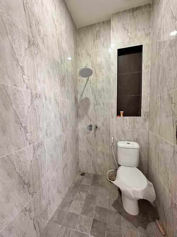 dijual rumah jatibening pondok gede