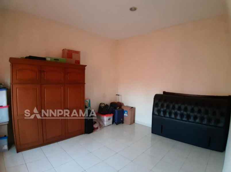 dijual rumah jatipadang