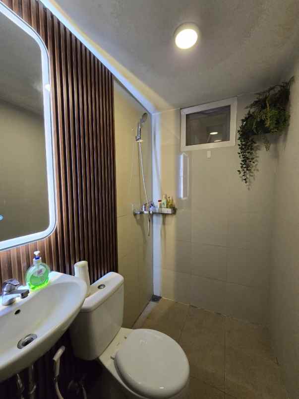 dijual rumah jl andara raya