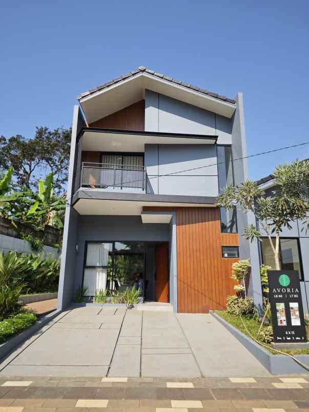 dijual rumah jl avoria estate kemang