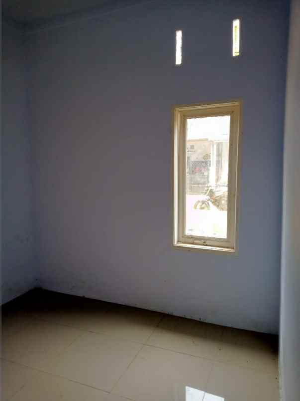 dijual rumah jl deli tua