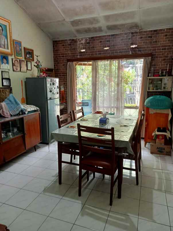 dijual rumah jl ir juanda dago bandung