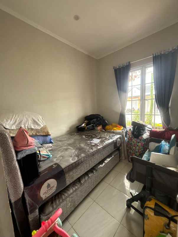 dijual rumah jl jejalenjaya desa