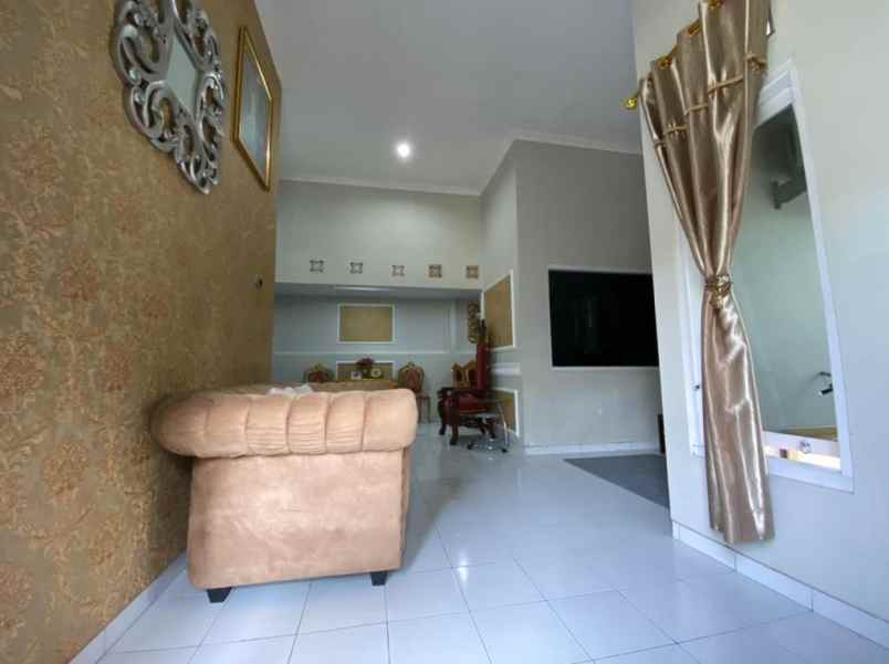 dijual rumah jl kaliurang sleman yogyakarta