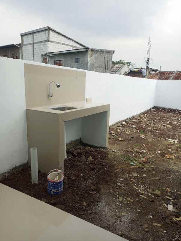 dijual rumah jl kepuh padalarang