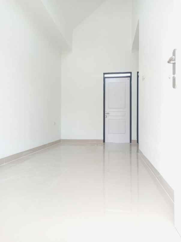 dijual rumah jl kepuh padalarang