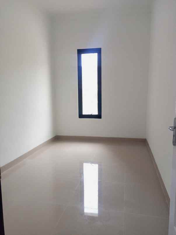 dijual rumah jl kepuh padalarang