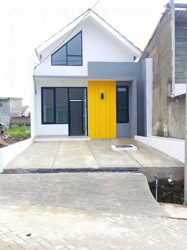 dijual rumah jl kepuh padalarang